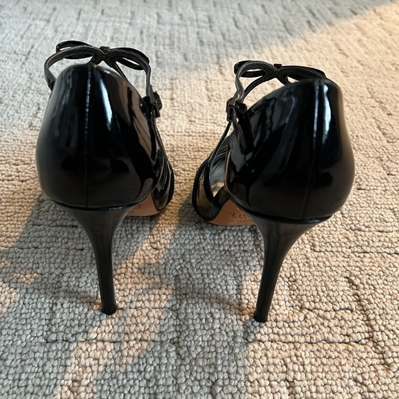 Women’s dressy designer heels - Picture 8 of 8